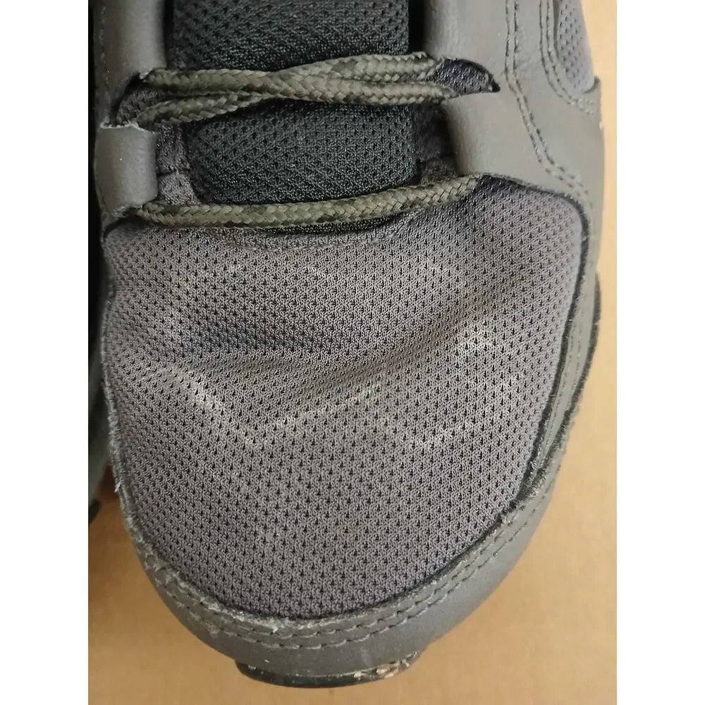 USED Columbia Men's Re-Peak™ Mid Dark Grey/Black 9.5 D (M)